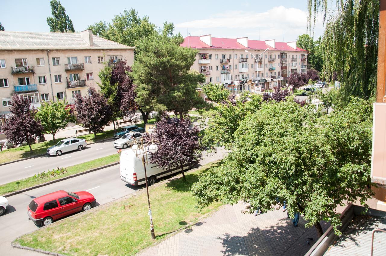 Apartments On Svobody 39 Užhorod Esterno foto