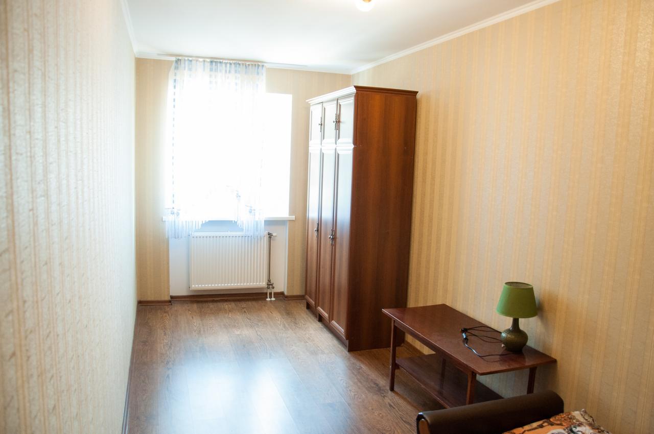 Apartments On Svobody 39 Užhorod Esterno foto